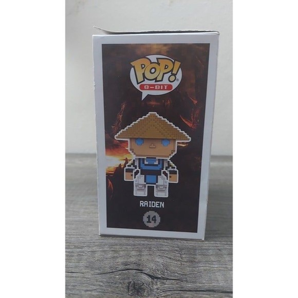 Funko Pop! 8-Bit Mortal Kombat X Raiden #14 Gamestop Exclusive With Protector - Picture 4 of 9